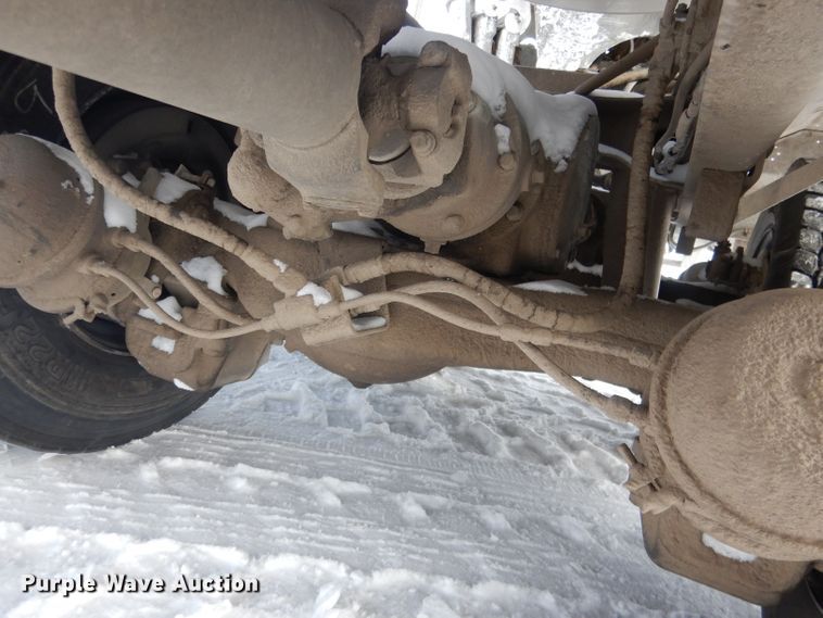 image for item FA9480 1997 Mack RD600  ready mix truck