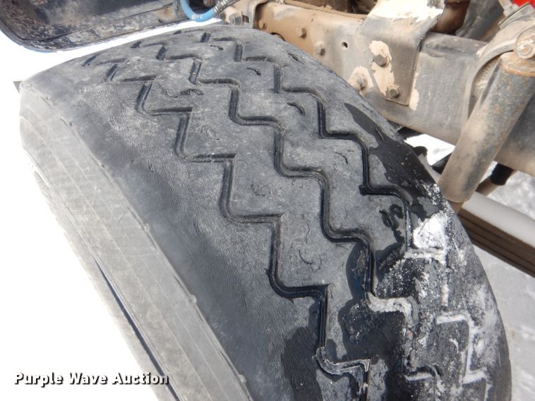 image for item FA9480 1997 Mack RD600  ready mix truck