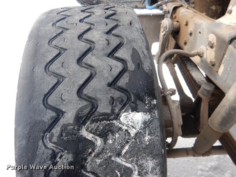 image for item FA9480 1997 Mack RD600  ready mix truck