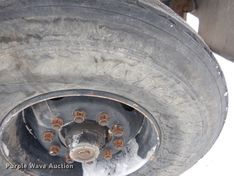 image for item FA9480 1997 Mack RD600  ready mix truck