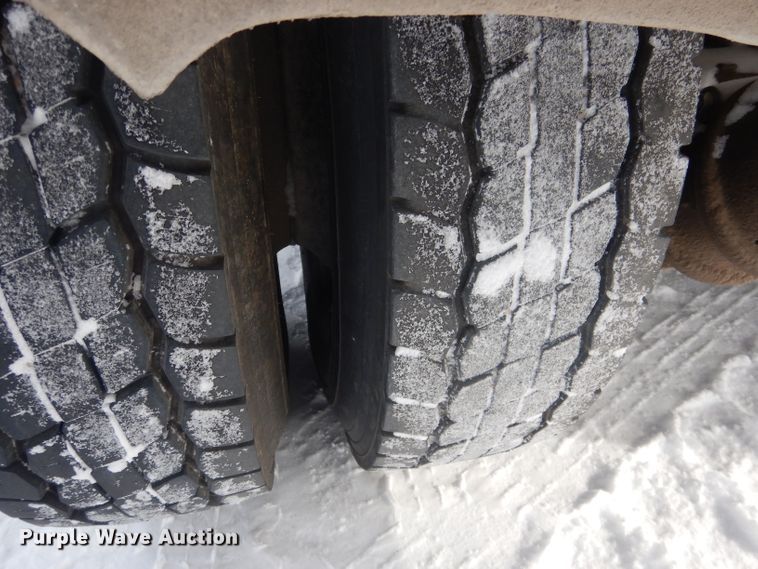 image for item FA9480 1997 Mack RD600  ready mix truck