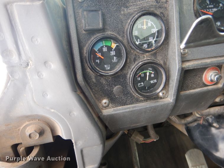 image for item FA9481 1994 Mack RD600  dump truck