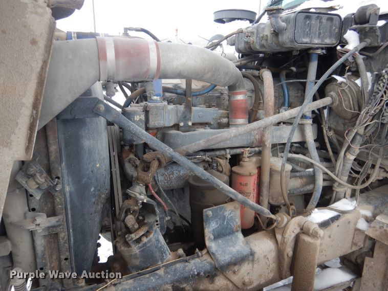 image for item FA9481 1994 Mack RD600  dump truck