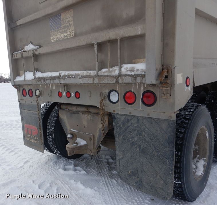 image for item FA9481 1994 Mack RD600  dump truck