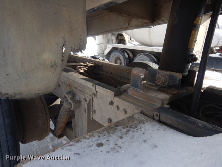 image for item FA9481 1994 Mack RD600  dump truck