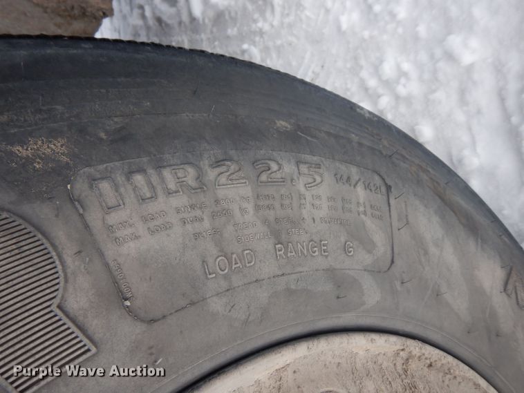 image for item FA9481 1994 Mack RD600  dump truck