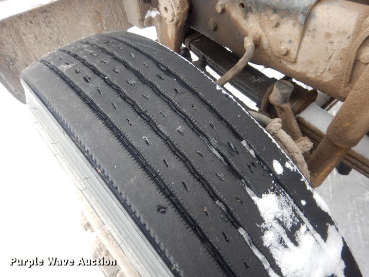 image for item FA9481 1994 Mack RD600  dump truck