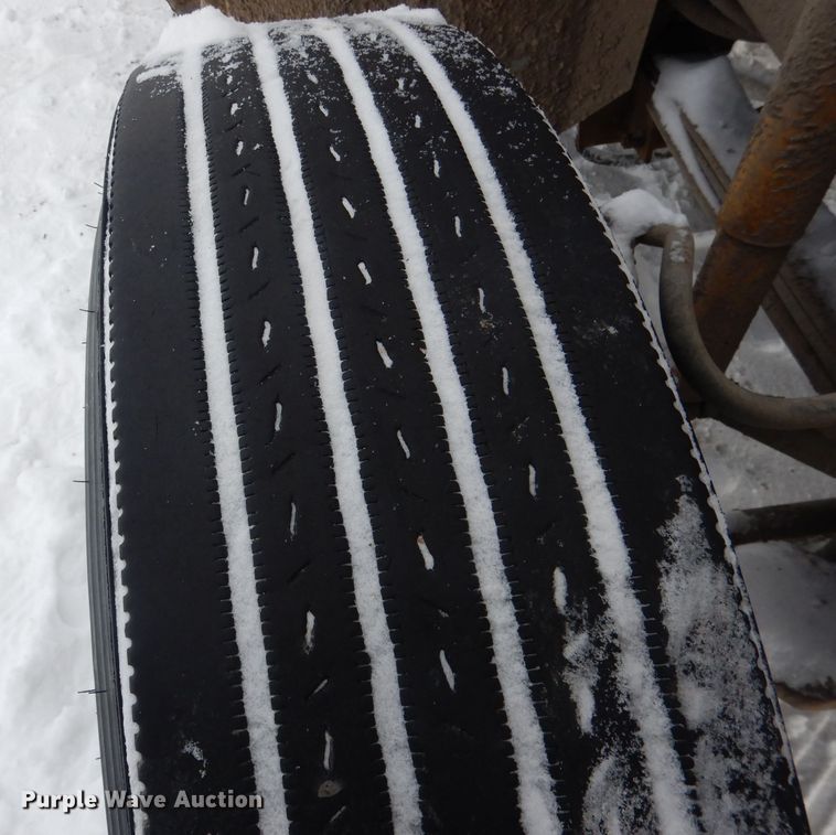 image for item FA9481 1994 Mack RD600  dump truck