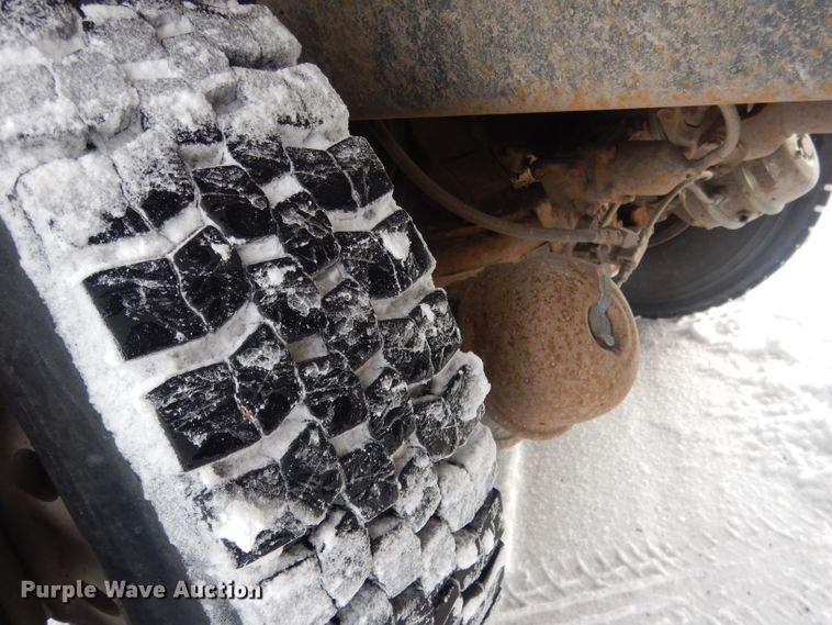 image for item FA9481 1994 Mack RD600  dump truck