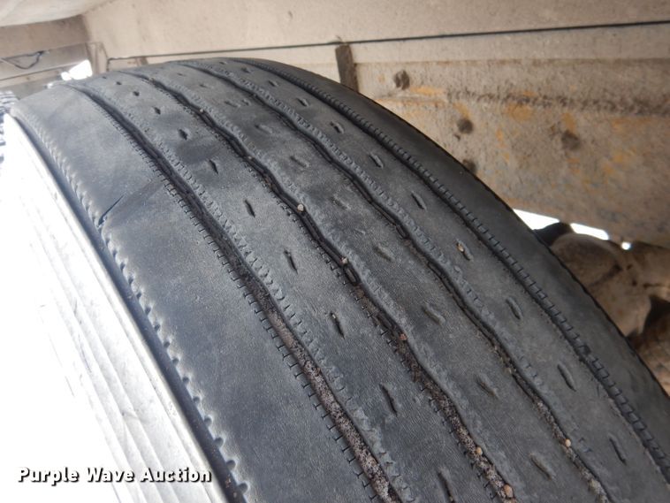 image for item FA9481 1994 Mack RD600  dump truck