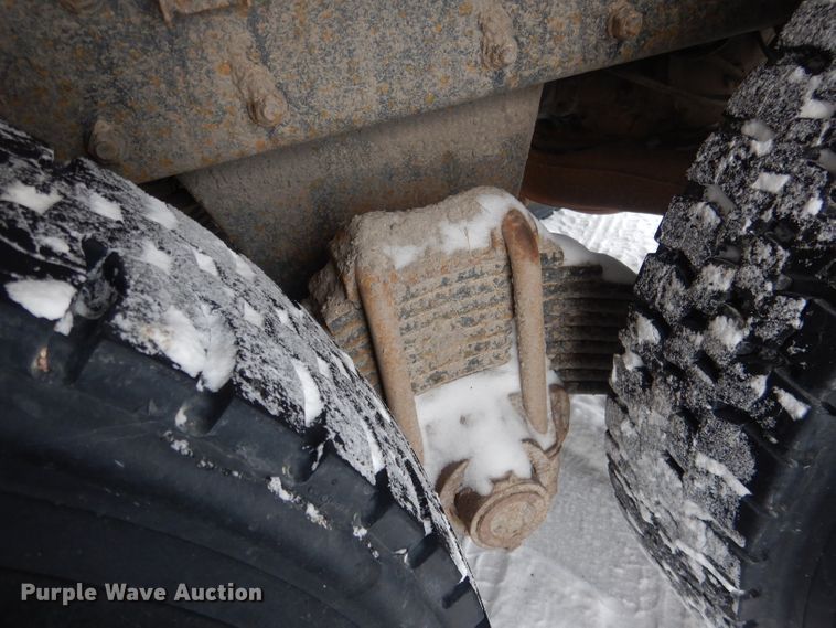 image for item FA9481 1994 Mack RD600  dump truck