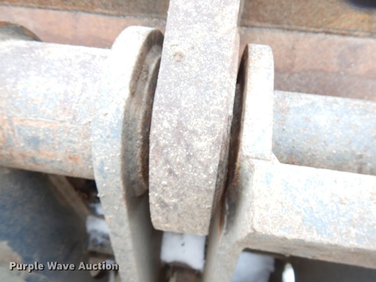 image for item GC9792 2002 John Deere 744H  wheel loader