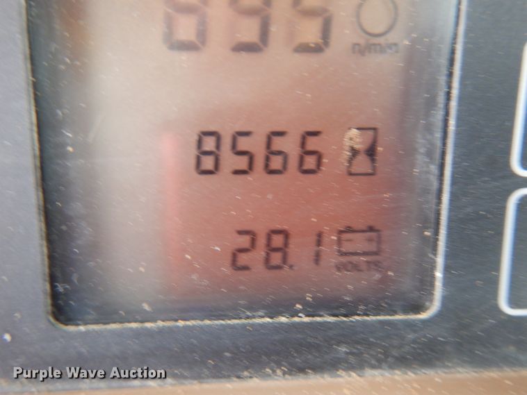 image for item GC9792 2002 John Deere 744H  wheel loader