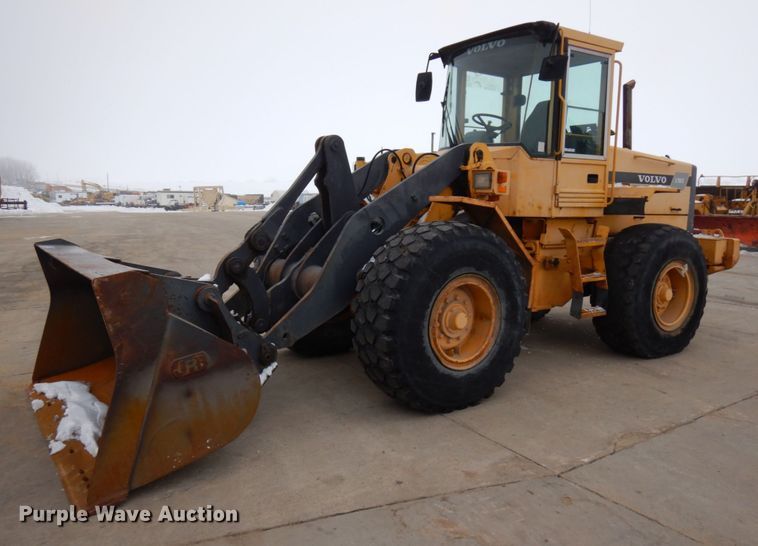 image for item GC9796 1997 Volvo L70C  wheel loader