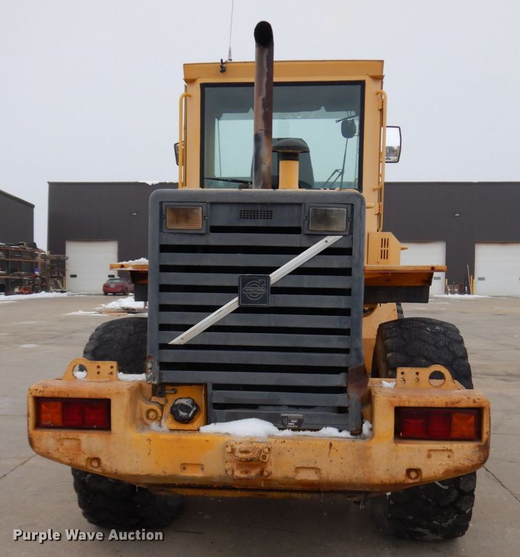 image for item GC9796 1997 Volvo L70C  wheel loader