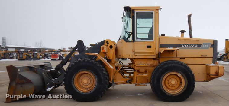 image for item GC9796 1997 Volvo L70C  wheel loader