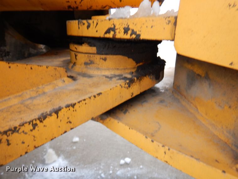 image for item GC9796 1997 Volvo L70C  wheel loader