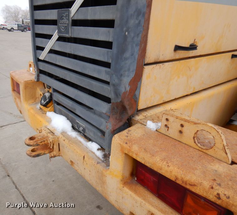 image for item GC9796 1997 Volvo L70C  wheel loader