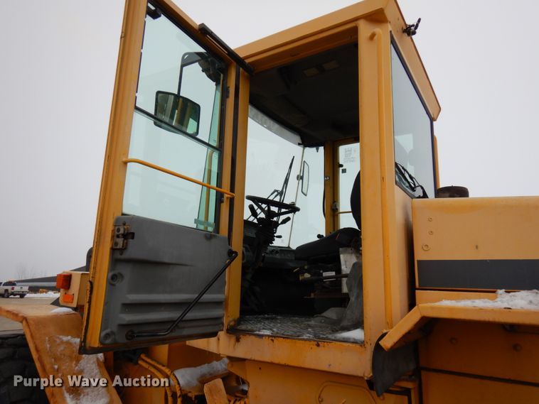 image for item GC9796 1997 Volvo L70C  wheel loader