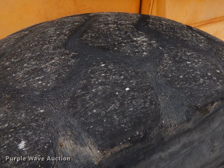 image for item GC9796 1997 Volvo L70C  wheel loader