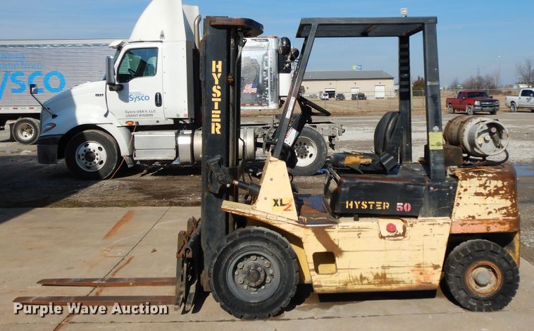 image for item GG9359 Hyster H50XL  forklift