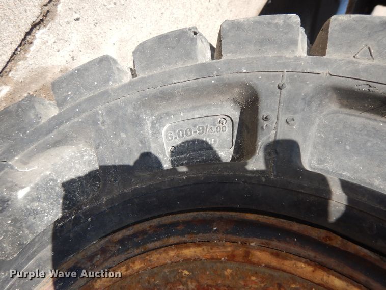 image for item GG9359 Hyster H50XL  forklift