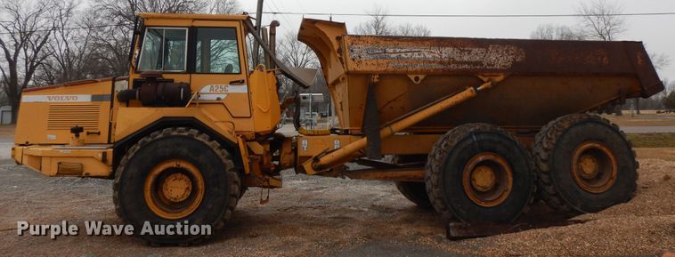 image for item GG9372 1997 Volvo A25C  haul truck