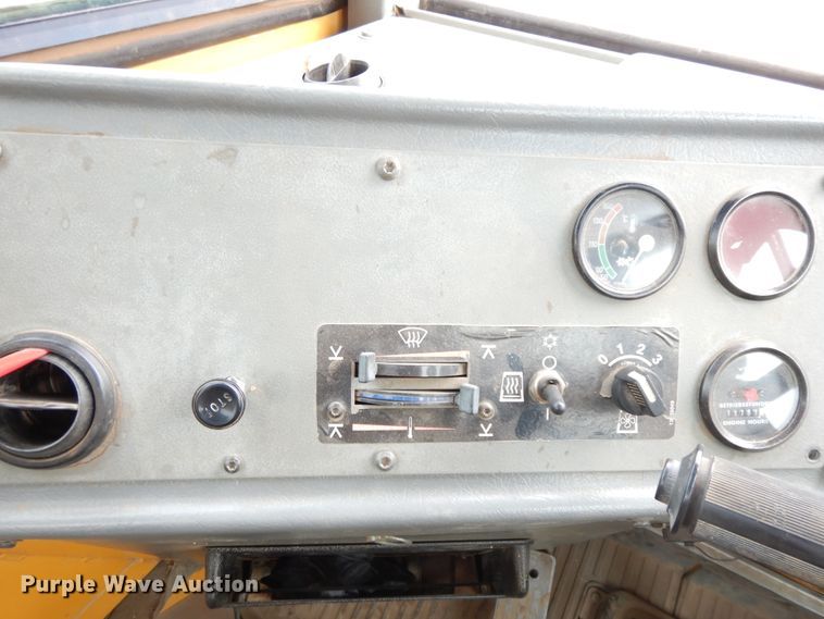 image for item GG9372 1997 Volvo A25C  haul truck