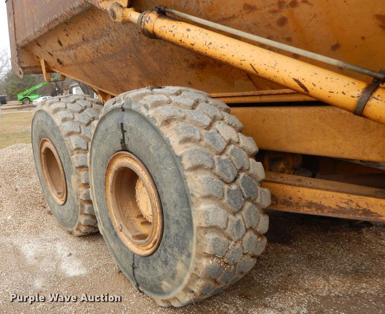 image for item GG9372 1997 Volvo A25C  haul truck