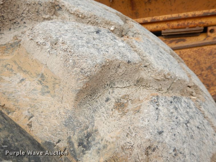 image for item GG9372 1997 Volvo A25C  haul truck