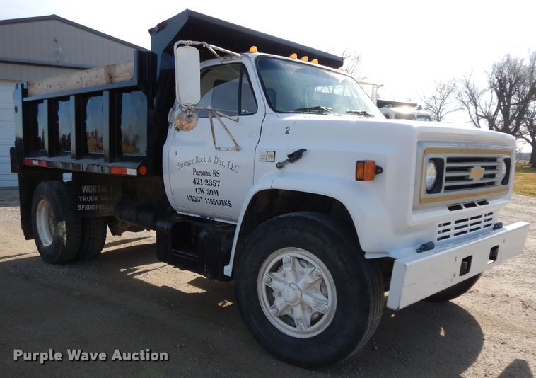 image for item GG9376 1990 Chevrolet C70  dump truck