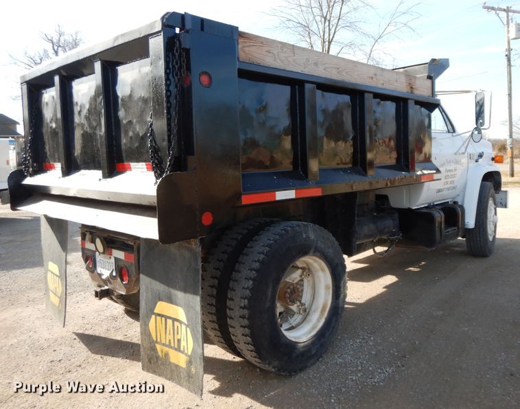 image for item GG9376 1990 Chevrolet C70  dump truck