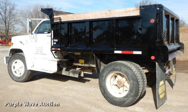 image for item GG9376 1990 Chevrolet C70  dump truck