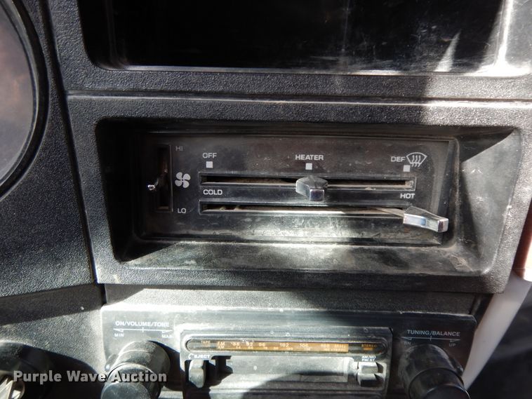 image for item GG9376 1990 Chevrolet C70  dump truck