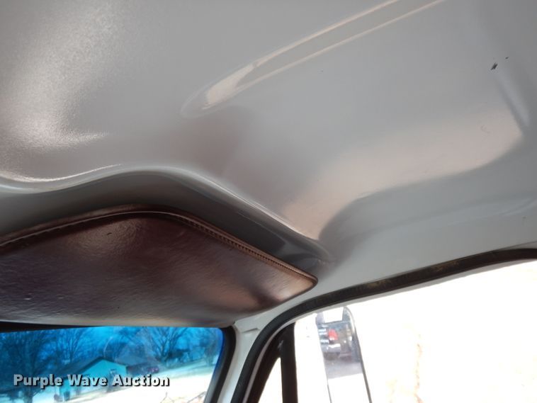 image for item GG9376 1990 Chevrolet C70  dump truck