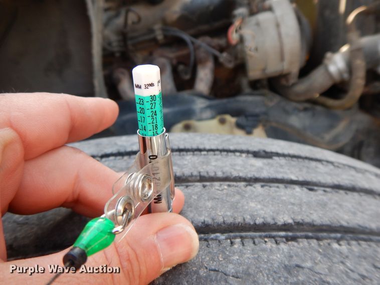 image for item GG9376 1990 Chevrolet C70  dump truck