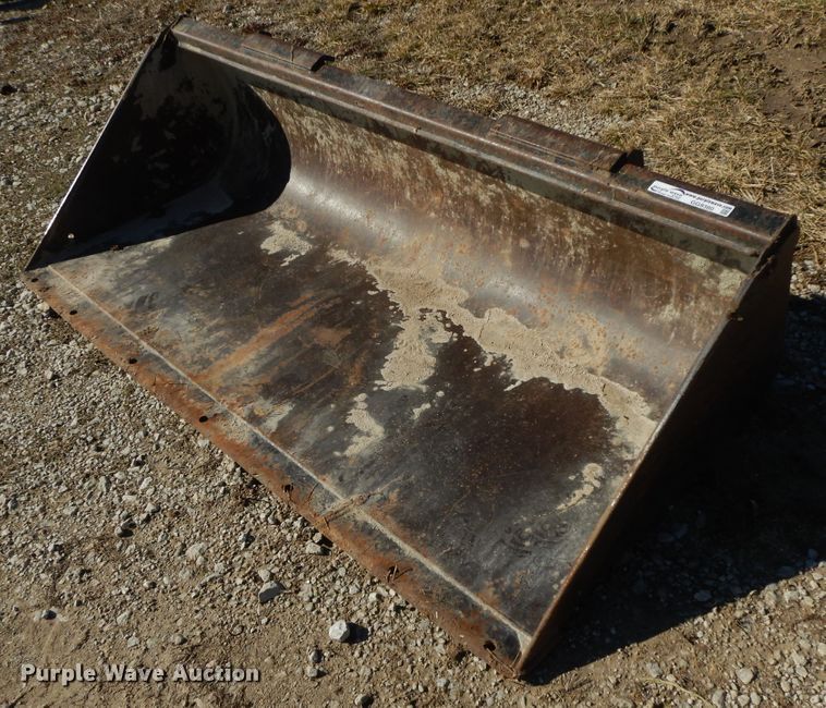image for item GG9380 72"W skid steer bucket