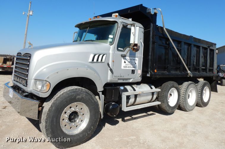 image for item GG9381 2012 Mack GU713  dump truck