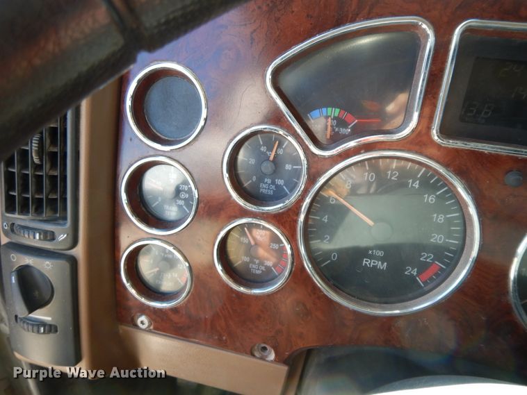 image for item GG9381 2012 Mack GU713  dump truck