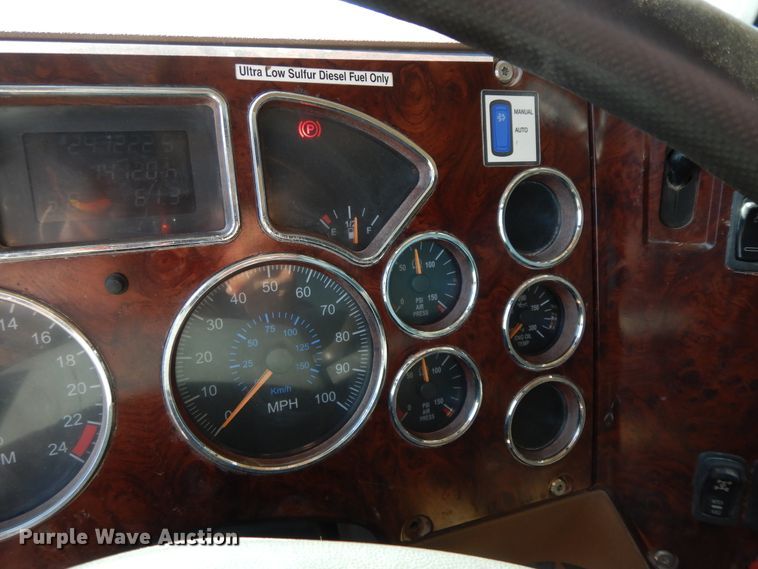 image for item GG9381 2012 Mack GU713  dump truck