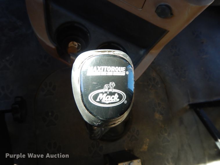 image for item GG9381 2012 Mack GU713  dump truck