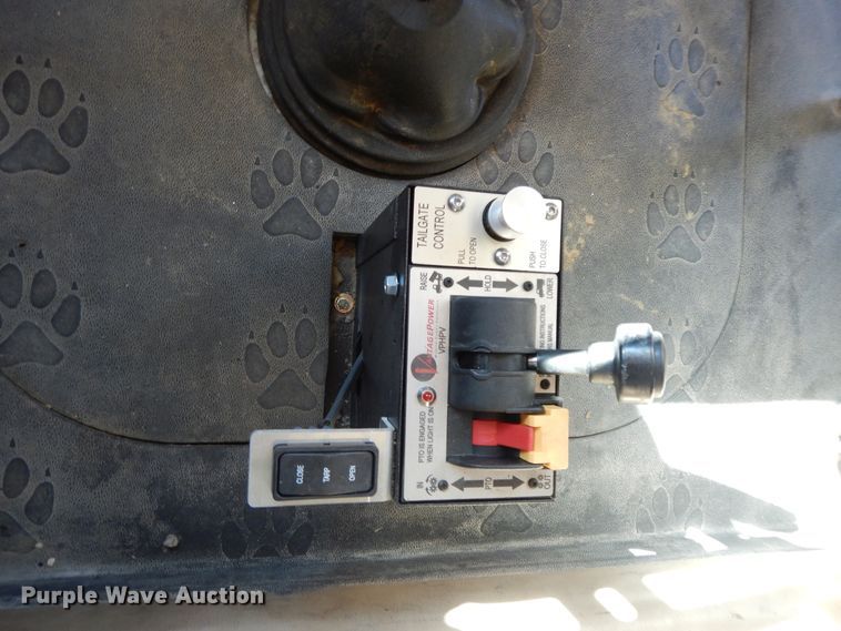 image for item GG9381 2012 Mack GU713  dump truck