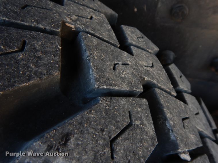 image for item GG9381 2012 Mack GU713  dump truck