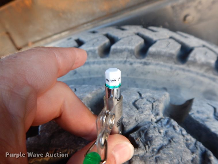 image for item GG9381 2012 Mack GU713  dump truck