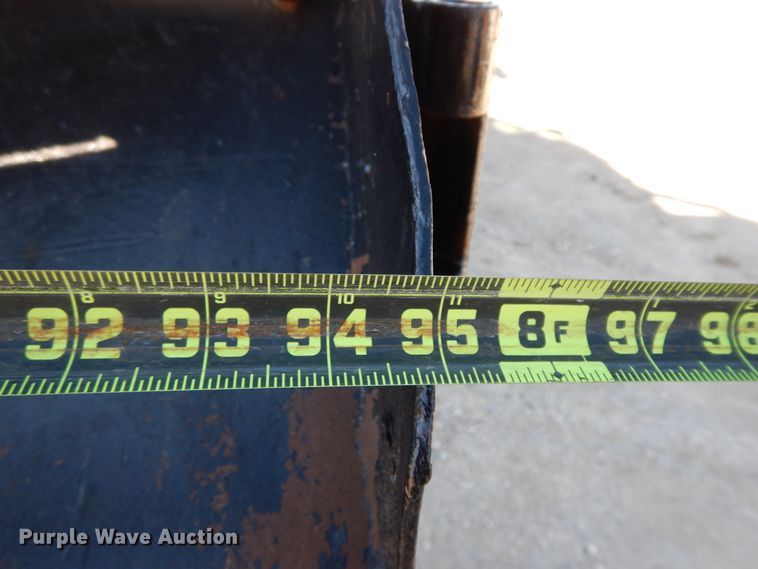 image for item GG9381 2012 Mack GU713  dump truck