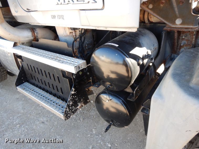 image for item GG9381 2012 Mack GU713  dump truck