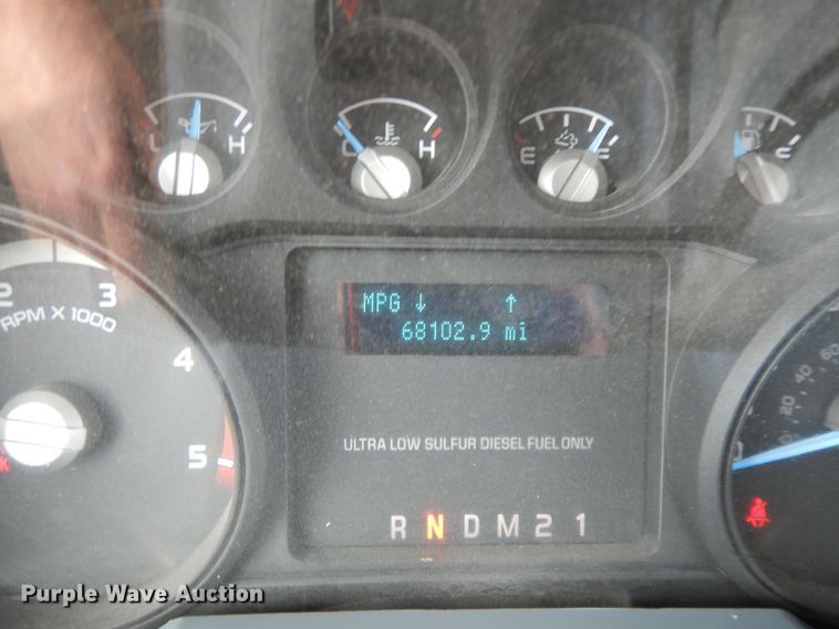 image for item GG9382 2017 Ford F650  winch truck