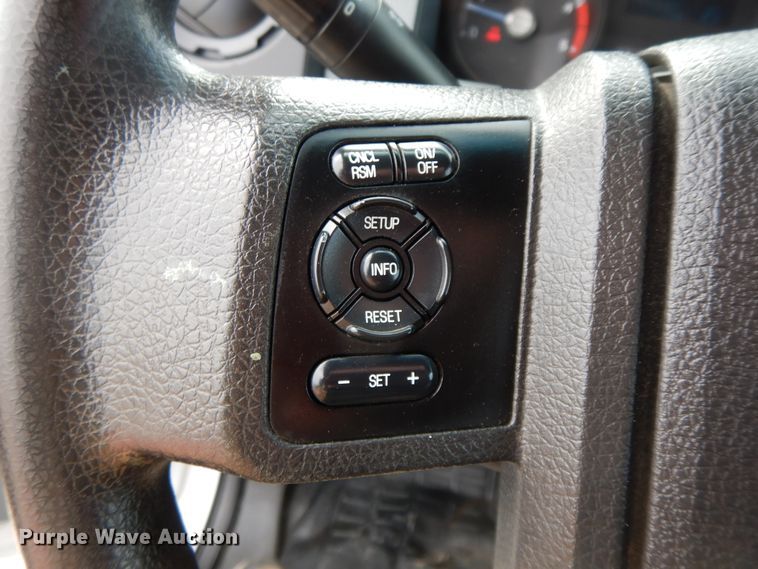 image for item GG9382 2017 Ford F650  winch truck