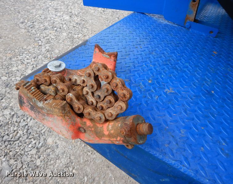 image for item GG9382 2017 Ford F650  winch truck