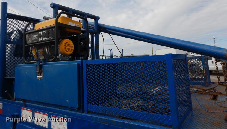 image for item GG9382 2017 Ford F650  winch truck